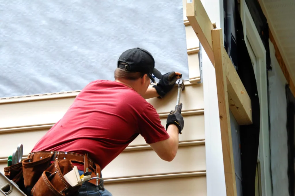 siding repair services in Middleburg